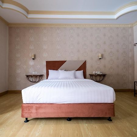 Sartini Inn Jogja Yogyakarta Exteriör bild