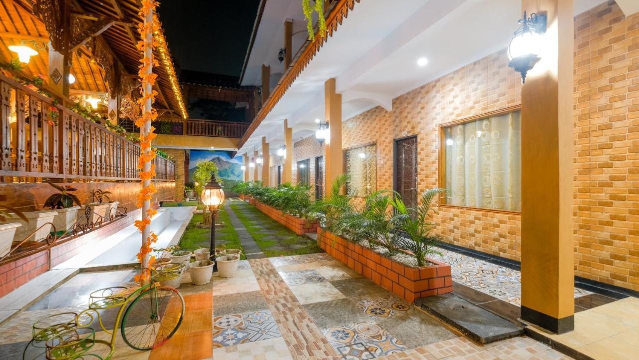 Sartini Inn Jogja Yogyakarta Exteriör bild