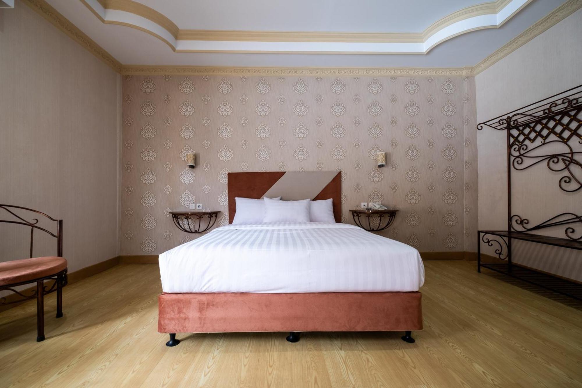 Sartini Inn Jogja Yogyakarta Exteriör bild