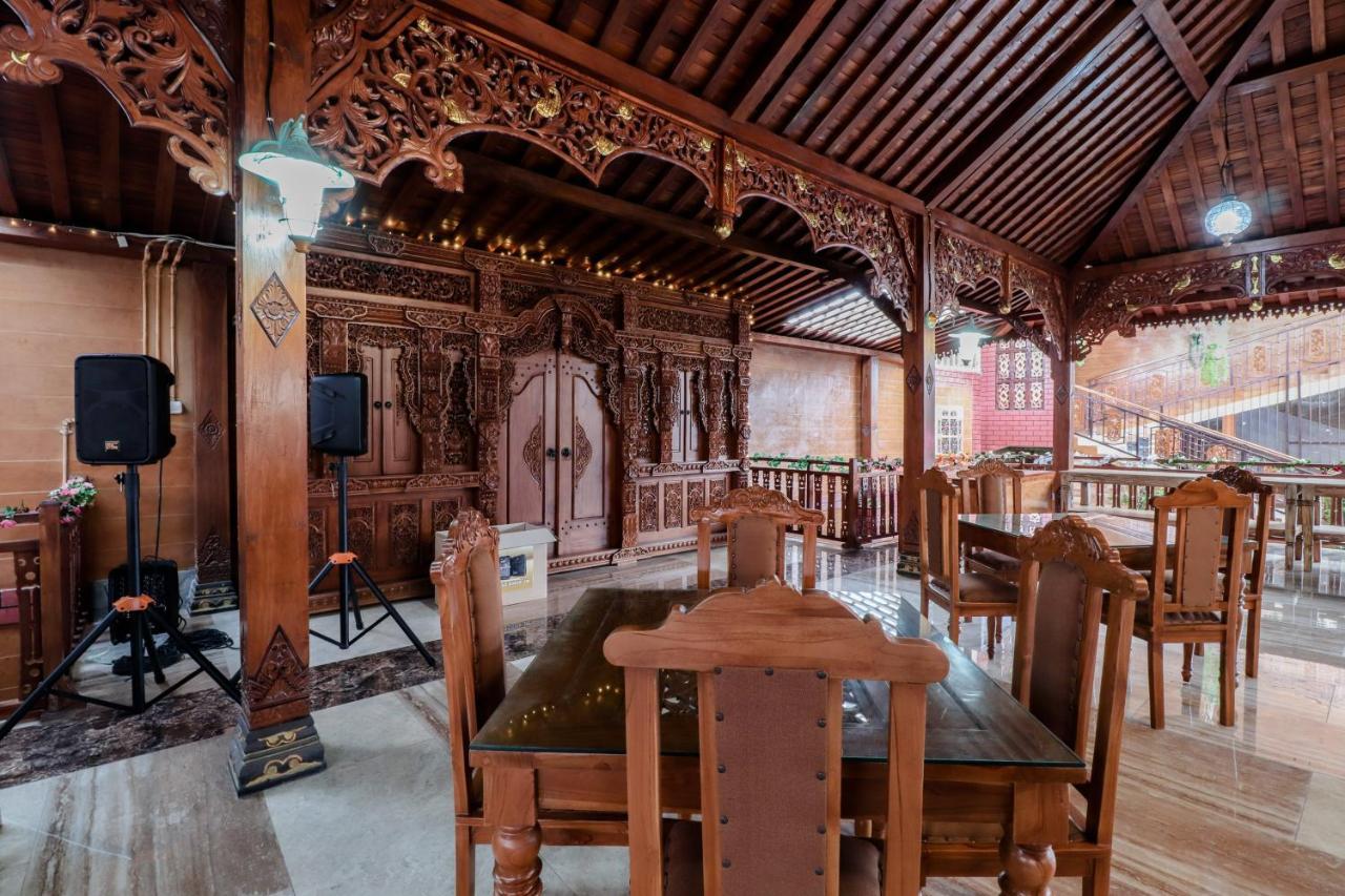 Sartini Inn Jogja Yogyakarta Exteriör bild