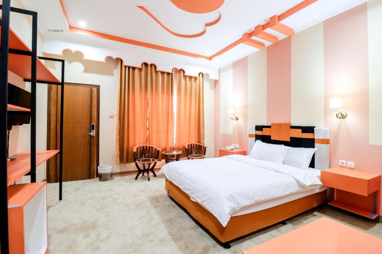 Sartini Inn Jogja Yogyakarta Exteriör bild