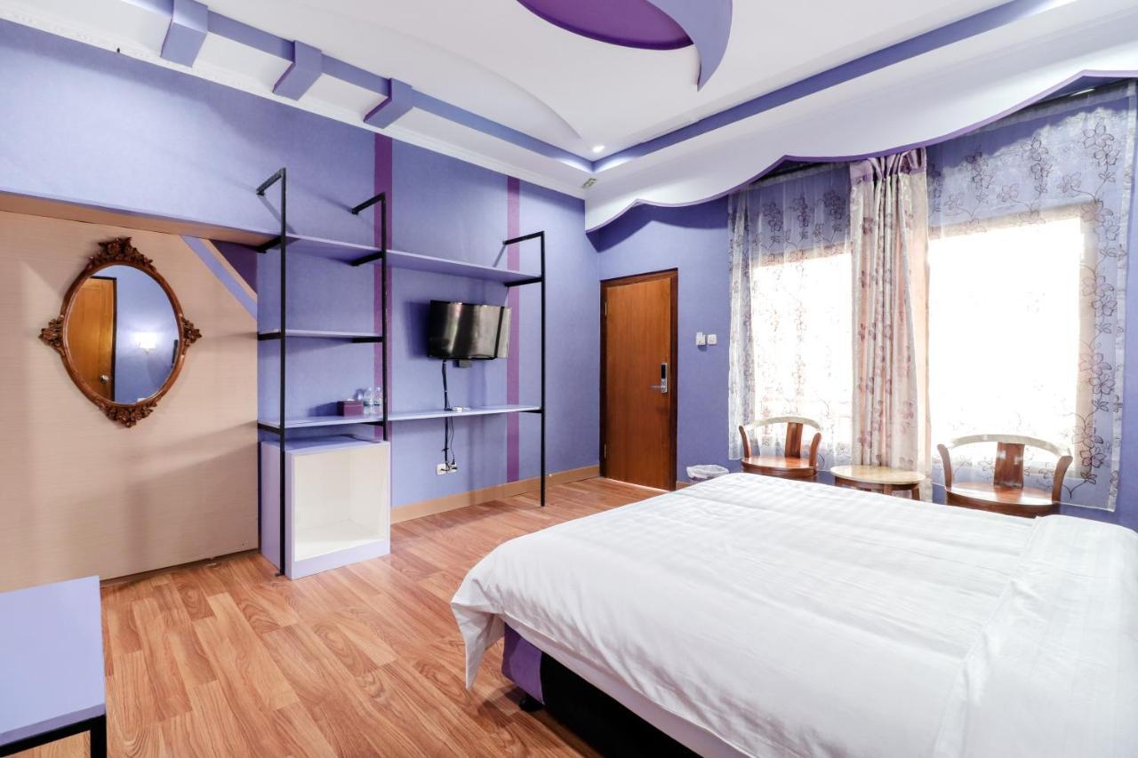 Sartini Inn Jogja Yogyakarta Exteriör bild