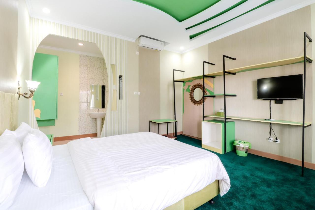Sartini Inn Jogja Yogyakarta Exteriör bild