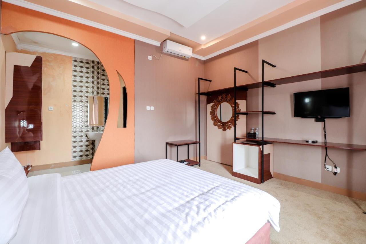 Sartini Inn Jogja Yogyakarta Exteriör bild
