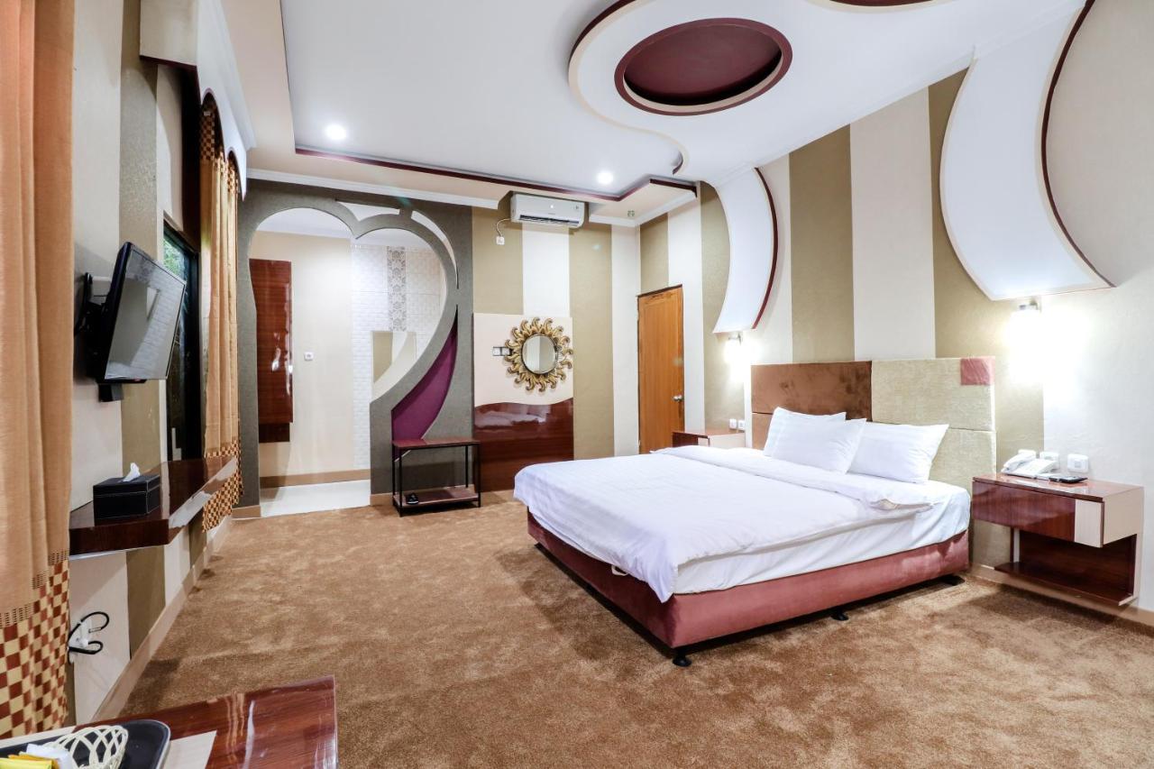Sartini Inn Jogja Yogyakarta Exteriör bild