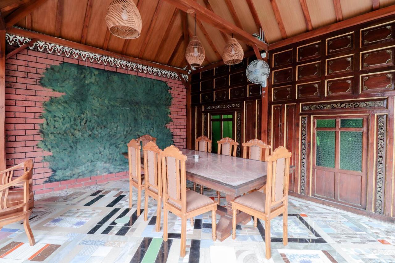 Sartini Inn Jogja Yogyakarta Exteriör bild