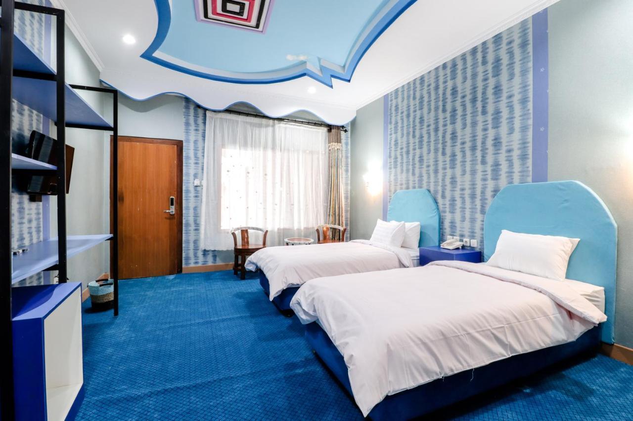 Sartini Inn Jogja Yogyakarta Exteriör bild
